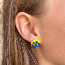 Load image into Gallery viewer, Clay Paw Earrings
