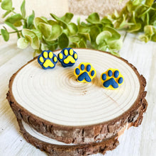 Load image into Gallery viewer, Clay Paw Earrings
